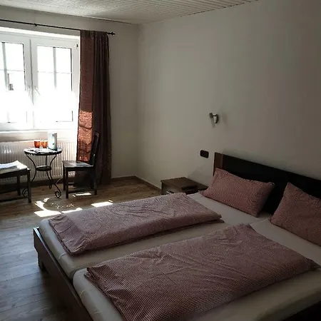 Gastehaus In Der Alte Kellerei 3*